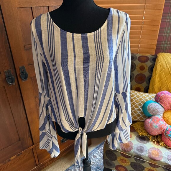 Altar'd State Long Sleeve Striped Tie-Hem Blouse Size XS - Picture 1 of 8